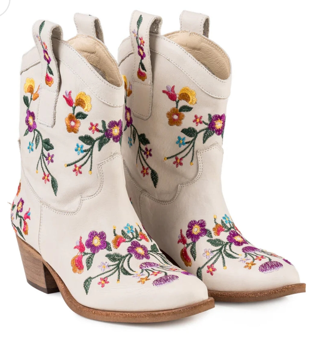 Botins exé Branco
